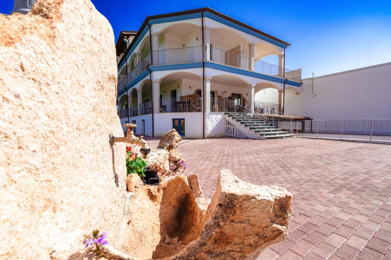 Borgo Albador Rooms Posada  Exterior foto